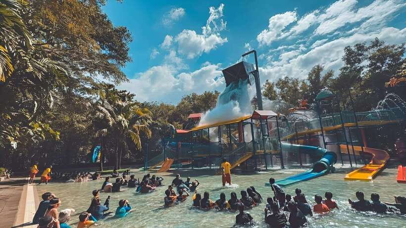 Penang: ESCAPE Theme Park Entry Ticket - Waterplay: slides, splash time, and a smaller footprint