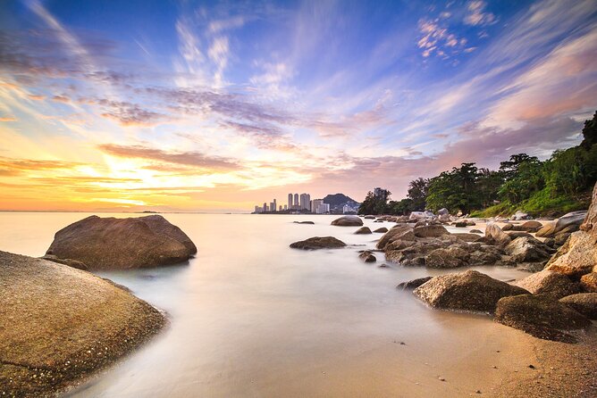 Penang Full Day Tour with Penang Hill, Kek Lok Si & Fruit Farm - A 6am start and a long road to Penang