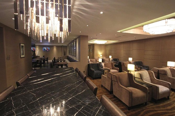Penang International Airport Plaza Premium Lounge - A practical look at the food and drinks