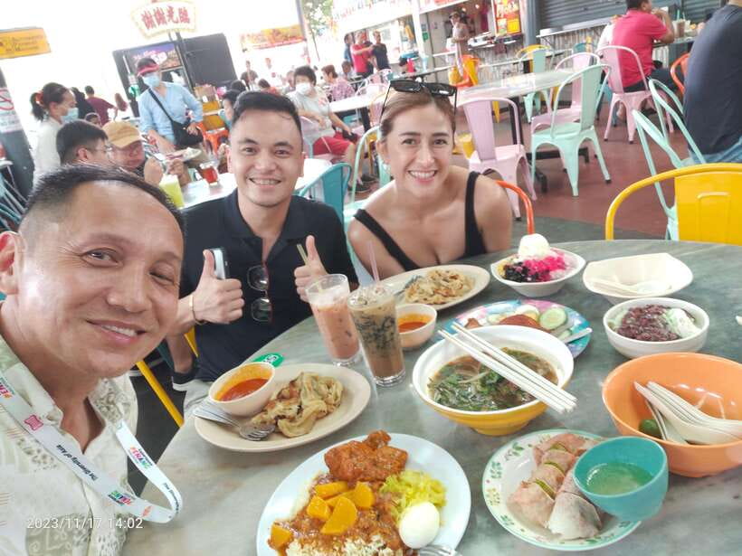 Penang: Private Customized Flexible Tour with Tourist Guide - George Town stories before the sightseeing begins