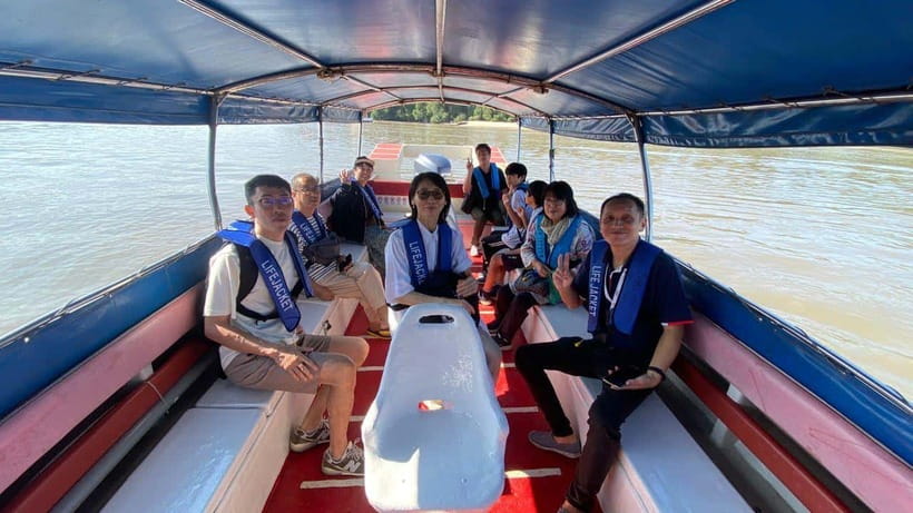 Penang: Private Customized Flexible Tour with Tourist Guide - Kek Lok Si, Penang Hill, and the island views