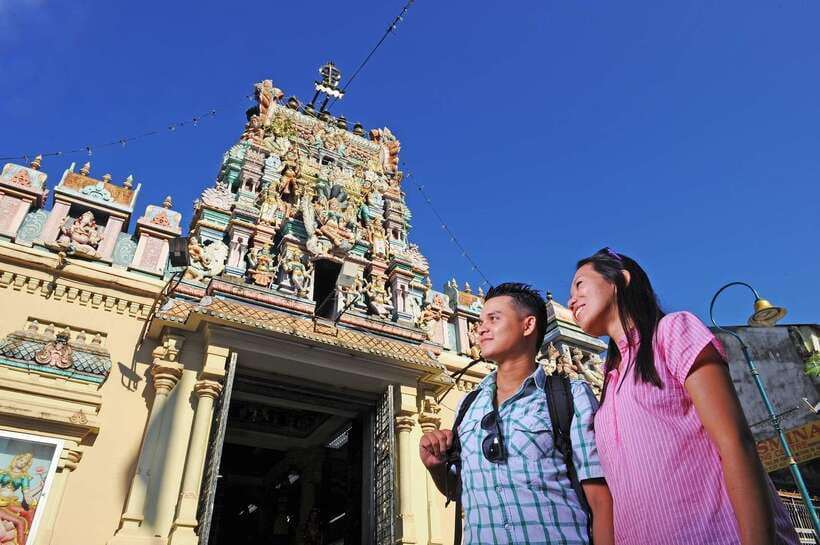 Penang: Top Seven Wonders Of Penang Private Exploration Tour - Clan jetties and a floating village