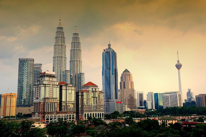 Petronas Twin Towers & Kuala Lumpur Tower Observation Deck Ticket - Petronas Twin Towers: Sky Bridge First, City View Second