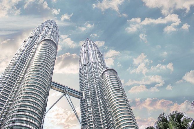 Petronas Twin Towers & Kuala Lumpur Tower Observation Deck Ticket - KL Tower: Higher Ground and a 360-Degree Sweep