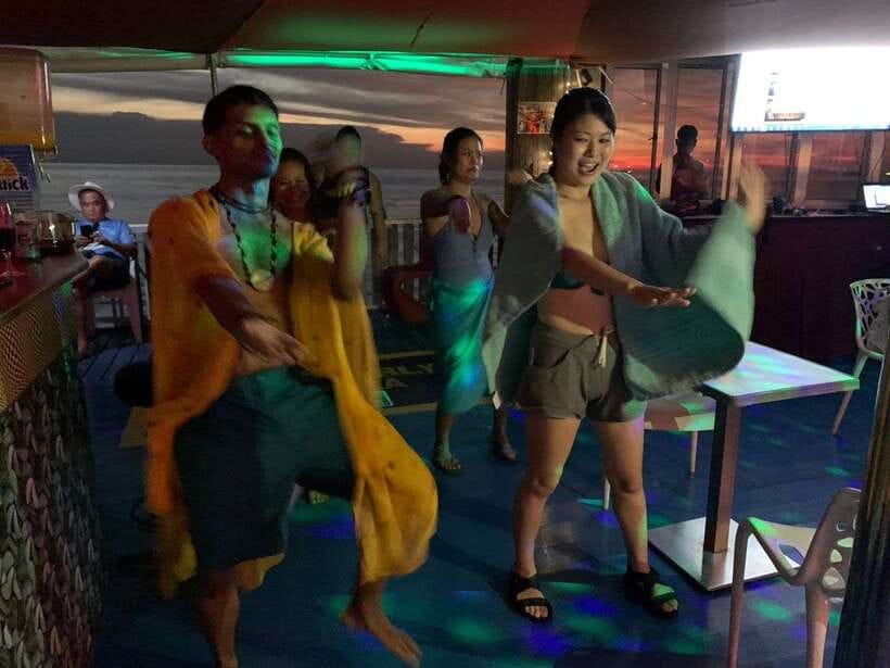 Port Dickson: Dragon Sunset Cruise with Salt Water Jacuzzi - Free karaoke adds a playful turn