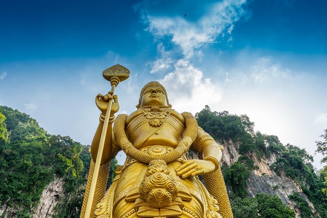 Private Batu Caves, National Mosque & Religious Tour with Lunch - Petaling Street gives you a taste of Chinatown
