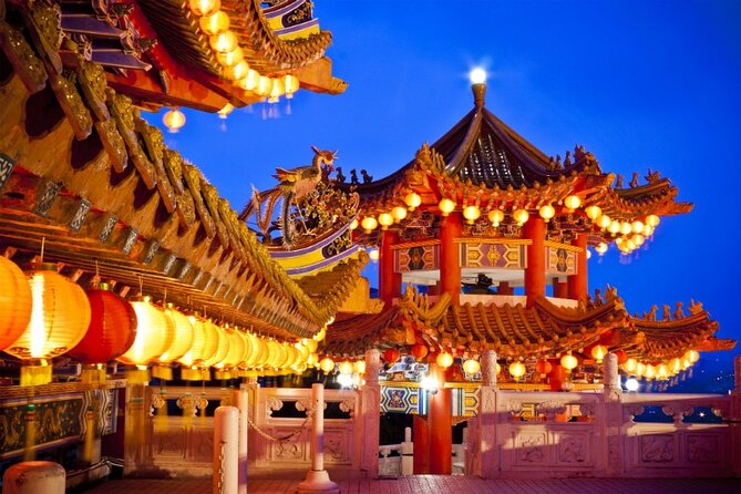Private FullDay Tour includes Petronas Twin Towers & Batu Caves - National Mosque and National Monument add modern Malaysian context