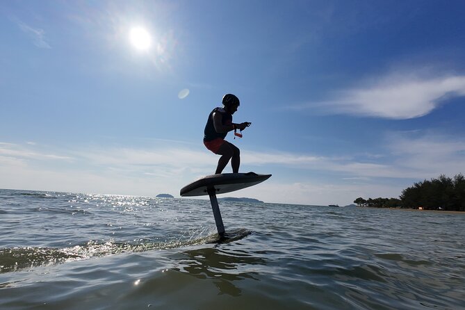 Private Guided E-Foil Experience in Tanjung Aru Beach - Why the private format matters