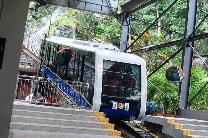 Private Half-Day Penang Hill and Kek Lok Si Temple Tour - Why this tour works well in half a day