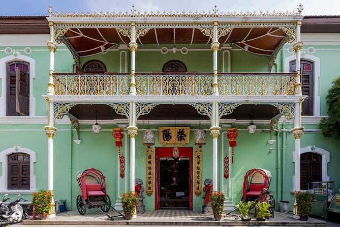 Private Half-Day Penang Hill and Kek Lok Si Temple Tour - Morning or afternoon: which departure fits you?