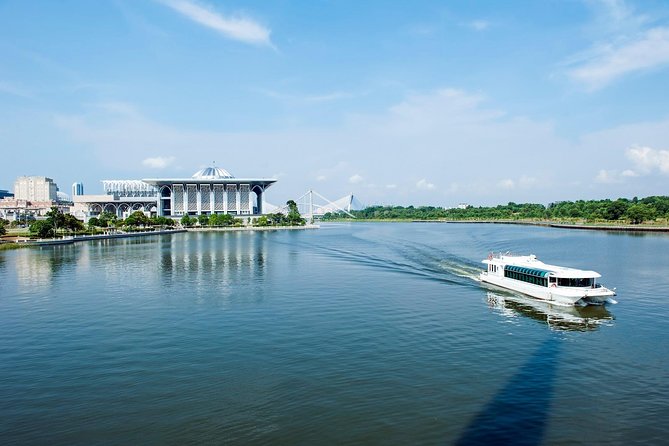 Private Half-Day Putrajaya Tour with Lake Cruise from Kuala Lumpur - Leaving Kuala Lumpur in a private car