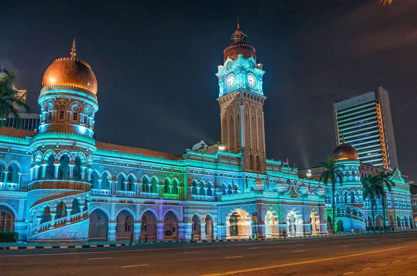 Private Kuala Lumpur and Putrajaya Highlights in One Day - Putrajaya’s rose granite landmarks