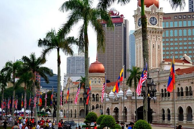 Private Kuala Lumpur City Tour With Petronas Tower & Local Dinner - Who will enjoy this route most?