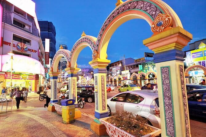 Private Night Tour : Kuala Lumpur Heritage Under The Lights - Sri Maha Mariamman Temple, Kuala Lumpur’s Hindu Landmark