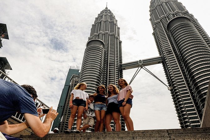 Private Night Tour: Petronas Twin Tower And Shopping - Dinner at WOW KL, with one important caveat