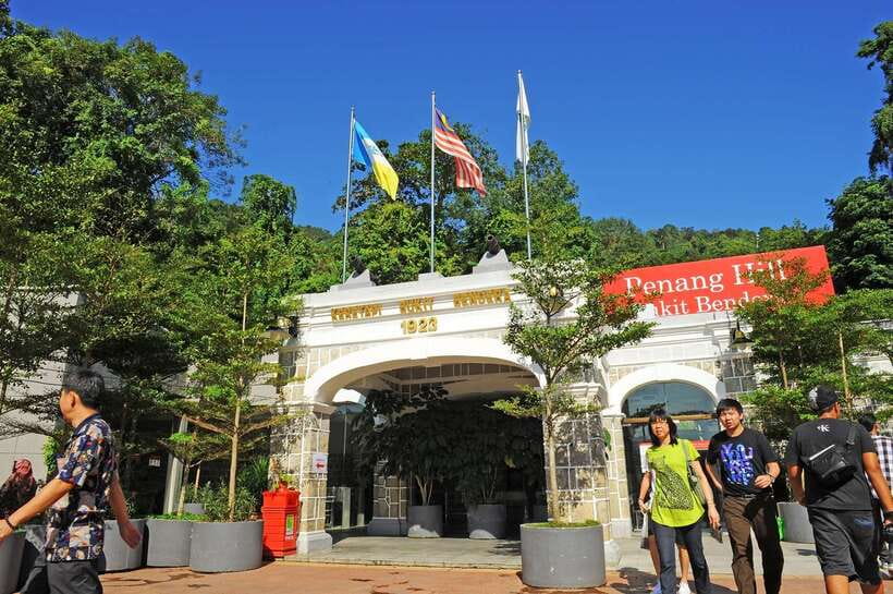 Private Penang City Tour with Kek Lok Si Temple - Kek Lok Si Temple and the Pagoda of Ten Thousand Buddhas