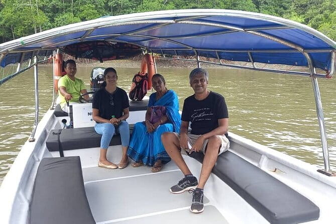 Private Tg Rhu Mangrove Forest Boat Tour With Lunch on A Floating Restaurant - Eagle feeding and the fish show