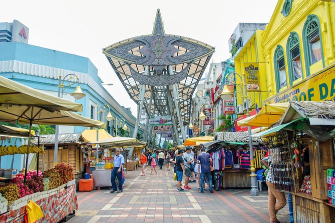 Private Tour: Half-Day Shopping and Market Exploration in Kuala Lumpur - Independent browsing is the key part of the experience