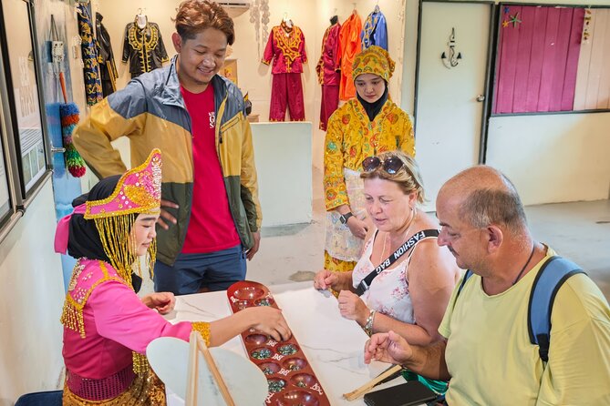 Private Tour Kampung Gipsi Sabah Cultural Village Kota Kinabalu - Why the private format helps