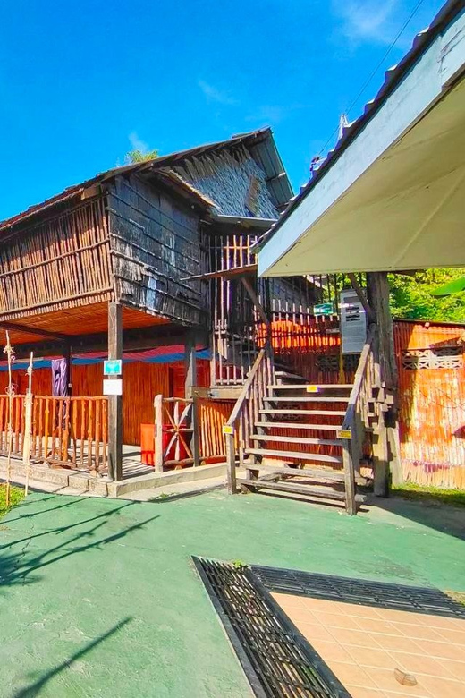 Sabah : Koisaan Cultural Village - A one-stop introduction to Kadazandusun culture