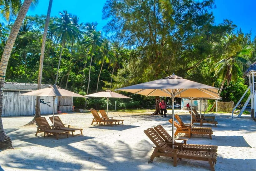 Sabah: Mantanani Island Day Tour with Lunch - Lunch, Beach Time, and a Sensible Pace