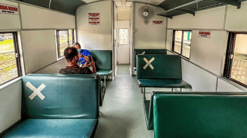 Sabah: White Water Rafting Grade 3-4 at Padas River - The long road to Pangi Railway Station
