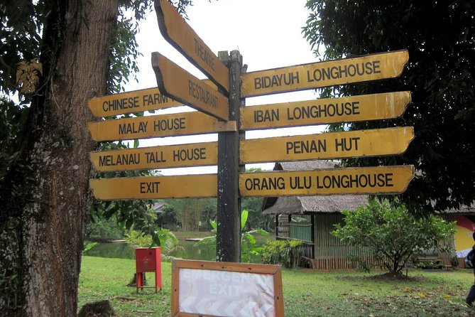 Sarawak Cultural Village Tour - The 30-minute ride from Kuching to Damai
