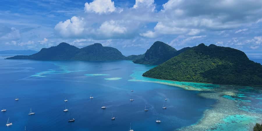 Semporna : Island Hopping Semporna Adventure - Sibuan is the easygoing final island
