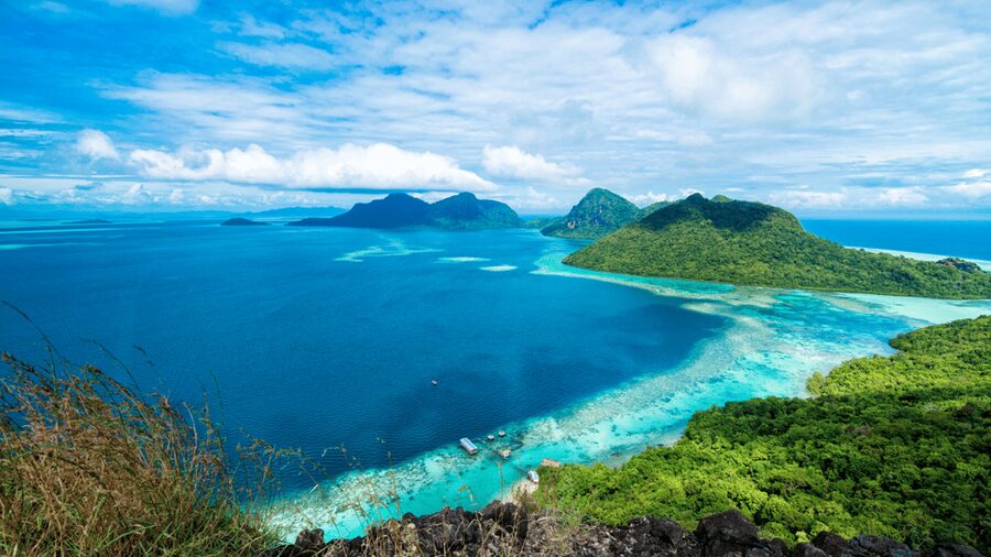 Semporna : Island Hopping Semporna Adventure - The day’s rhythm, from jetty to return