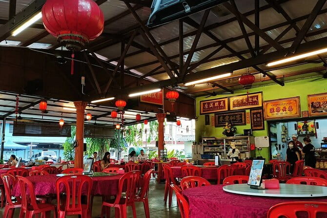 Shared Fireflies Tour with Blue Tears and Seafood Dinner - A Chinese seafood dinner before sunset