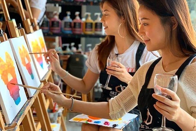 Sip & Paint Night - Why beginners can enjoy it