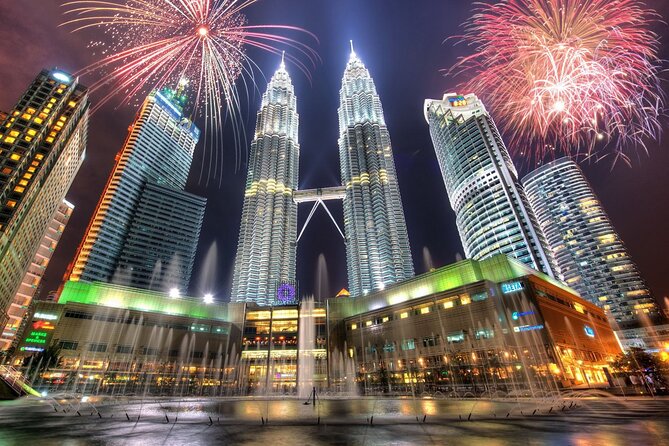 Sky-High Dining Experience at the Iconic Petronas Twin Towers - What this Petronas experience actually includes