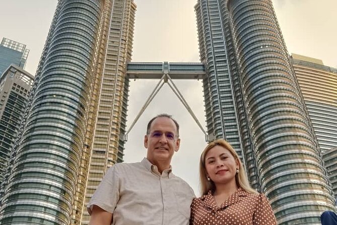 Sky-High Dining Experience at the Iconic Petronas Twin Towers - Dining at KLCC@42