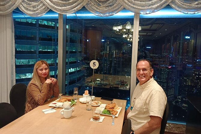 Sky-High Dining Experience at the Iconic Petronas Twin Towers - Communication can shape the whole visit