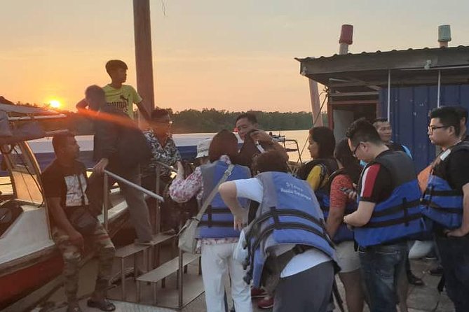 Sky Mirror Experience at Kuala Selangor from Kuala Lumpur - Reaching the official jetty at Kuala Selangor