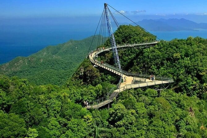 SkyCab & Sky Bridge Discovery – Exclusive Private Tour - Key points to know before booking