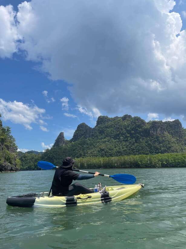 Small Group, Big Heart: Kilim Karst Mangrove Kayak Adventure - Lunch at the floating fish farm hub