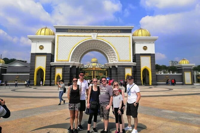 Small-Group Kuala Lumpur Half-Day City Tour - Petronas Twin Towers and the ticket decision