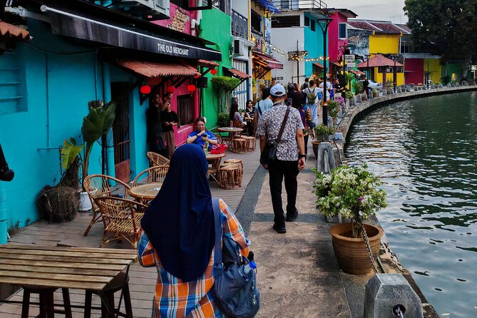 Small Group Melaka After Dark Food Tour - Kampung Morten and a taste of village life