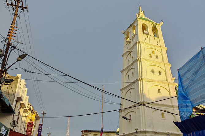 Small Group Melaka Flavours Food and Culture Tour - Heeren Street and Peranakan townhouses