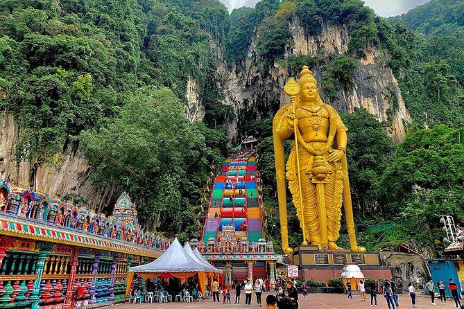 Ten Wonders Of Kuala Lumpur Shared Tour - Batik, coffee, and the shopping-stop question