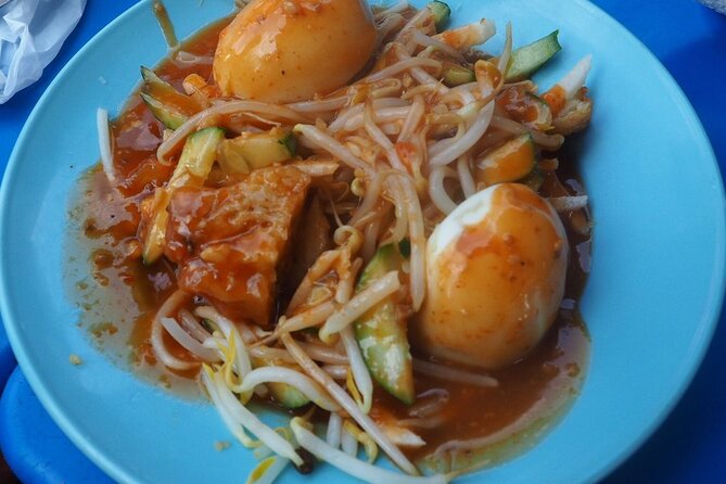 The 10 Tastings of Kuala Lumpur With Locals: Private Street Food Tour - How private is the private experience?