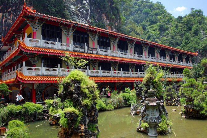 Wildlife & Wonders: Orang Utan Island + Perak Cave Temple Tour - Why the orangutans make this a worthwhile day trip